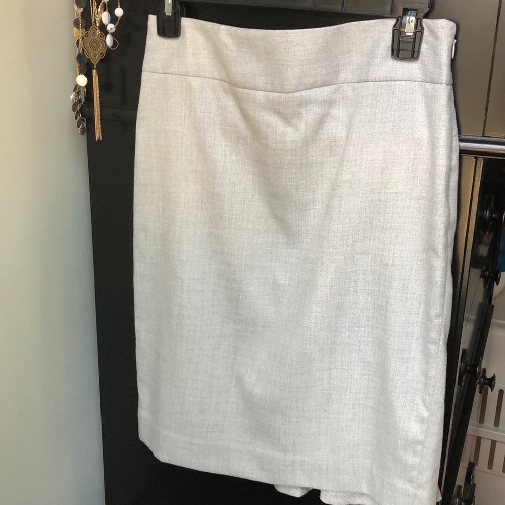 The Limited dress skirt with pleated back
